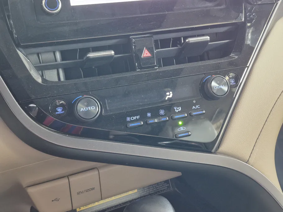 2021 Toyota Camry  Grande 