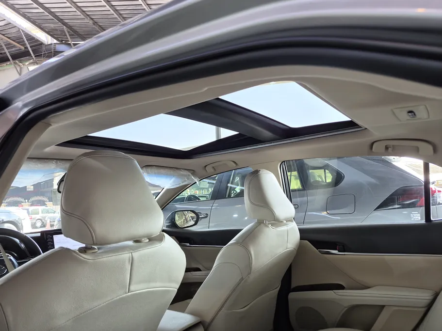 2021 Toyota Camry  Grande 