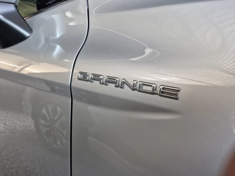 2021 Toyota Camry  Grande 