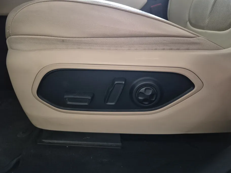 جيب جراند شيروكي ليمتد 2022 