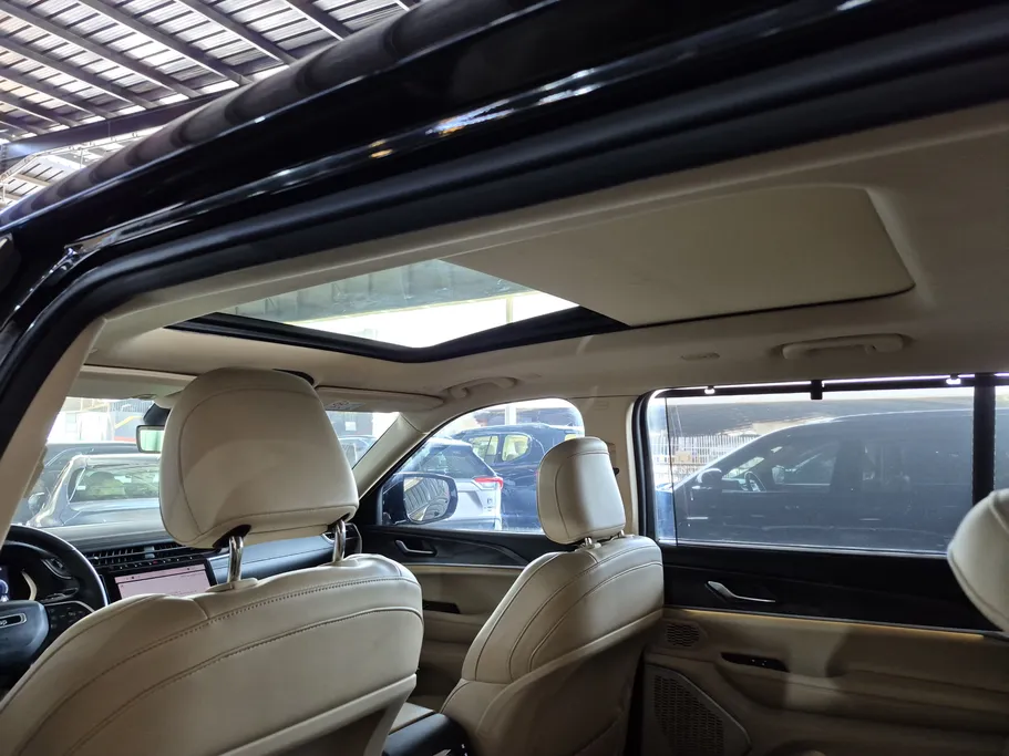 جيب جراند شيروكي ليمتد 2022 