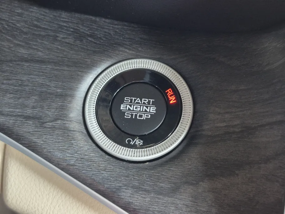 جيب جراند شيروكي ليمتد 2022 