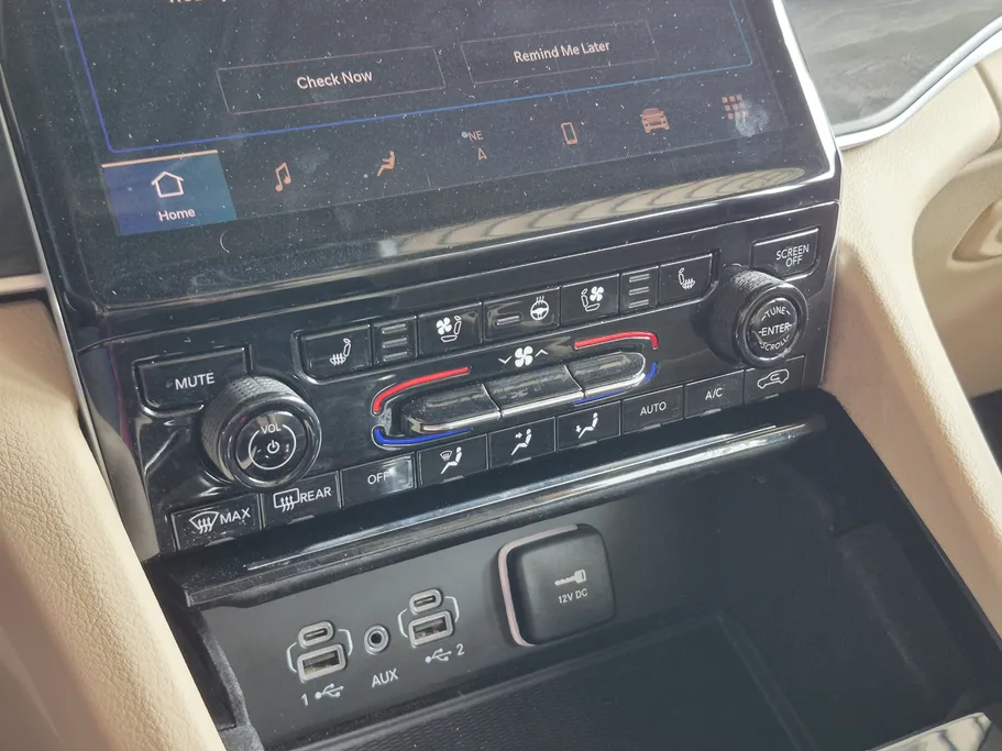 جيب جراند شيروكي ليمتد 2022 