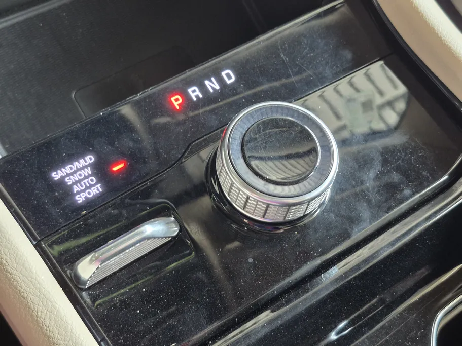 جيب جراند شيروكي ليمتد 2022 