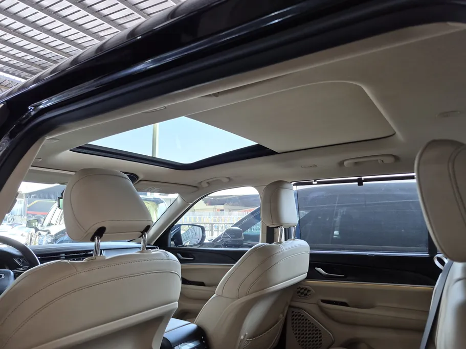 جيب جراند شيروكي ليمتد 2022 