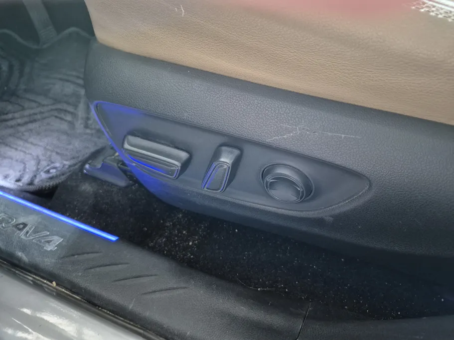 تويوتا راف فور Limited 2022 