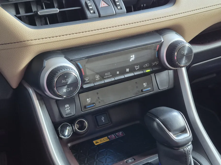 تويوتا راف فور Limited 2022 