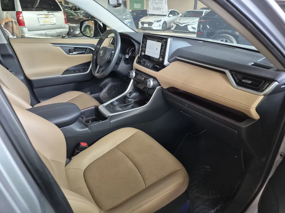 تويوتا راف فور Limited 2022 