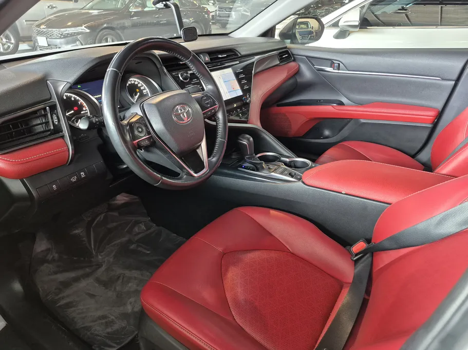 2020 Toyota Camry  Grande 