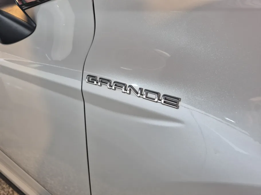 2020 Toyota Camry  Grande 