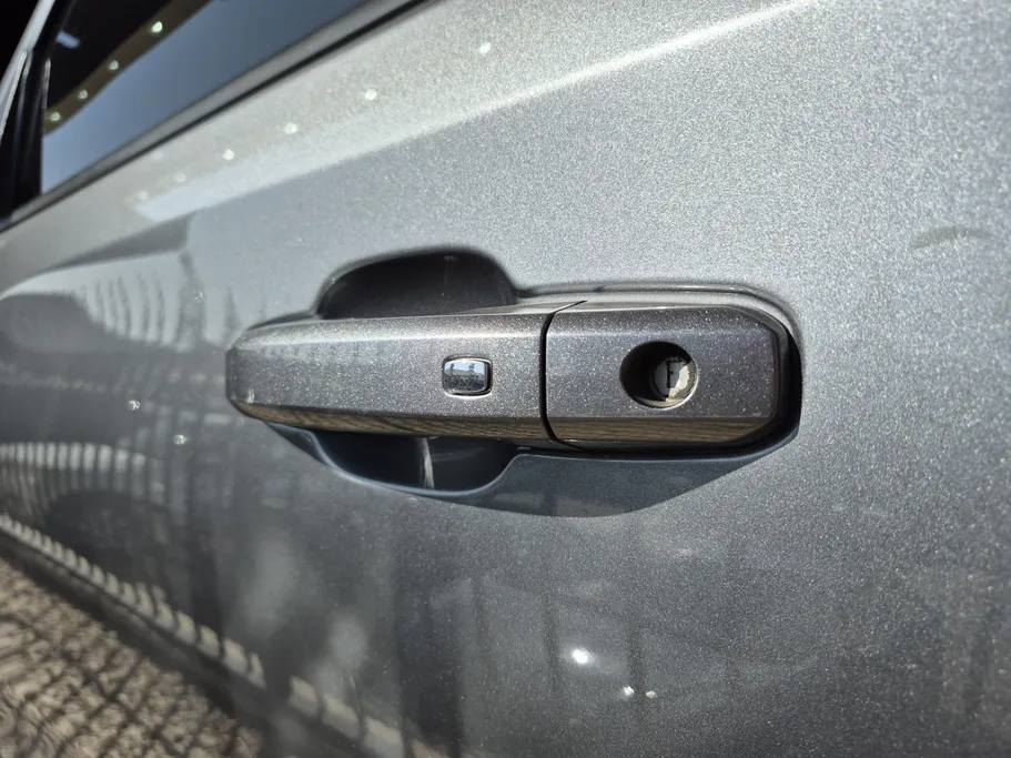 جي إم سي  سييرا Elevation 2020 