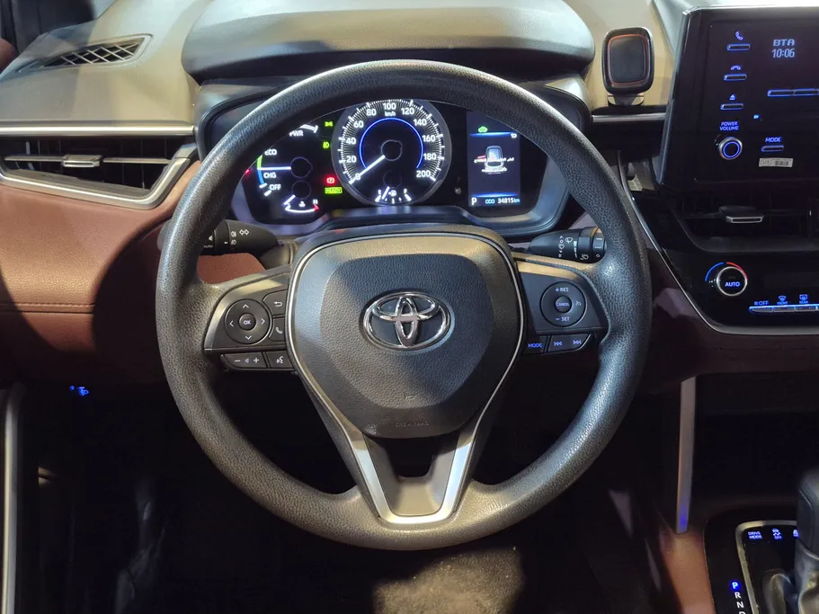 تويوتا كورولا كروس XLE HEV 2023 