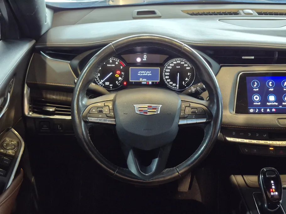 كاديلاك اكس تي 4  2020 