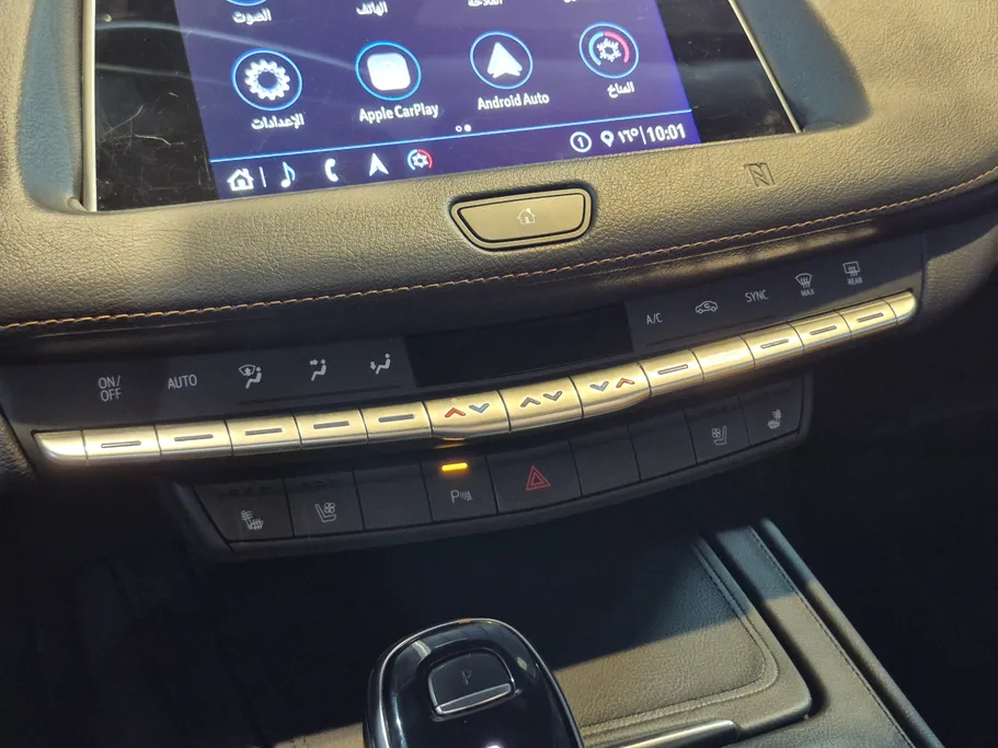 كاديلاك اكس تي 4  2020 