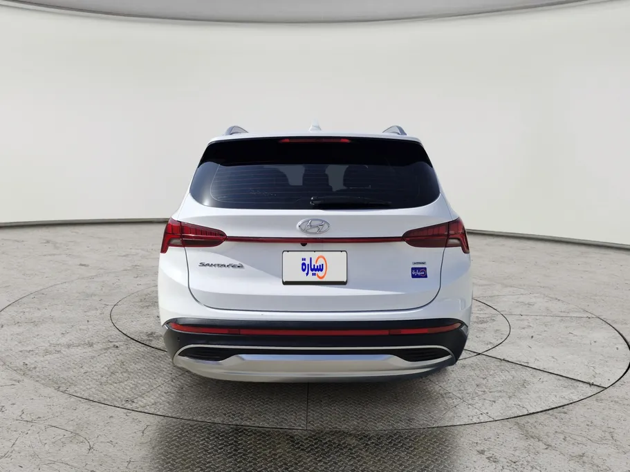 هيونداي سنتافي ميد 2023 