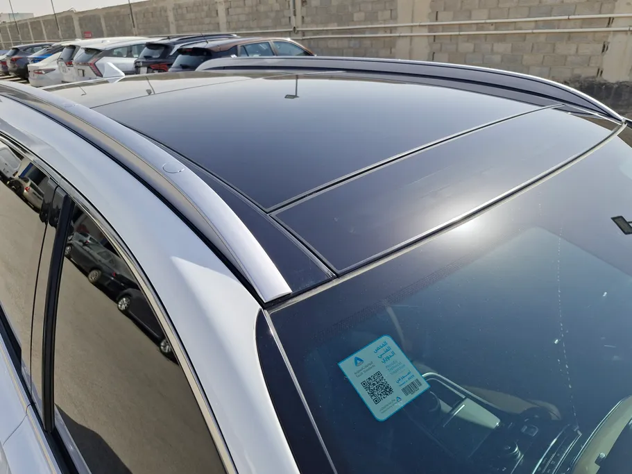 هيونداي سنتافي ميد 2023 