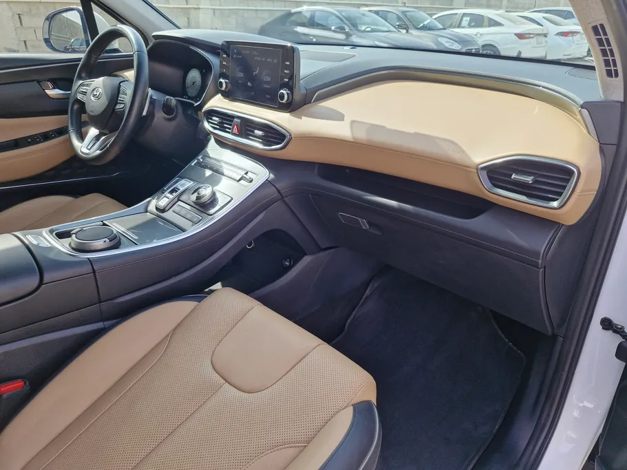 هيونداي سنتافي ميد 2023 