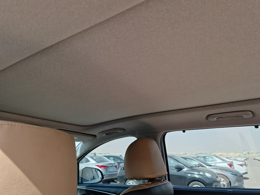 هيونداي سنتافي ميد 2023 