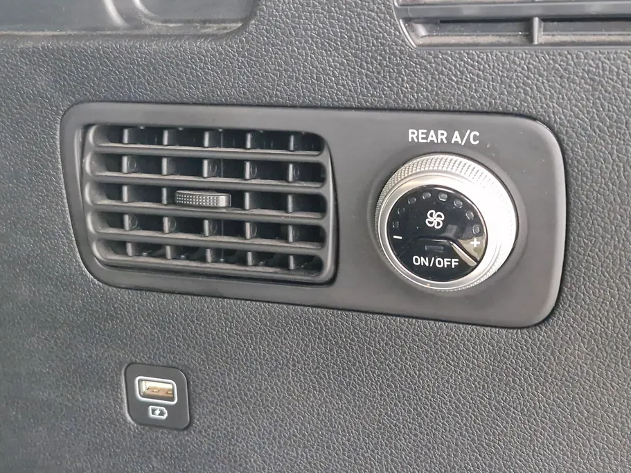 هيونداي سنتافي ميد 2023 