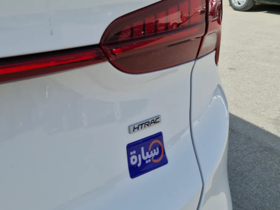 هيونداي سنتافي ميد 2023 