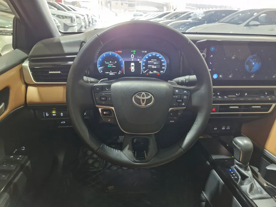 2025 Toyota Camry  Grande 