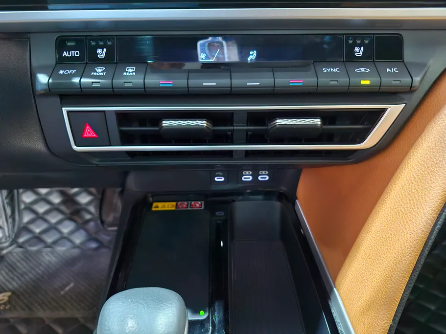 2025 Toyota Camry  Grande 