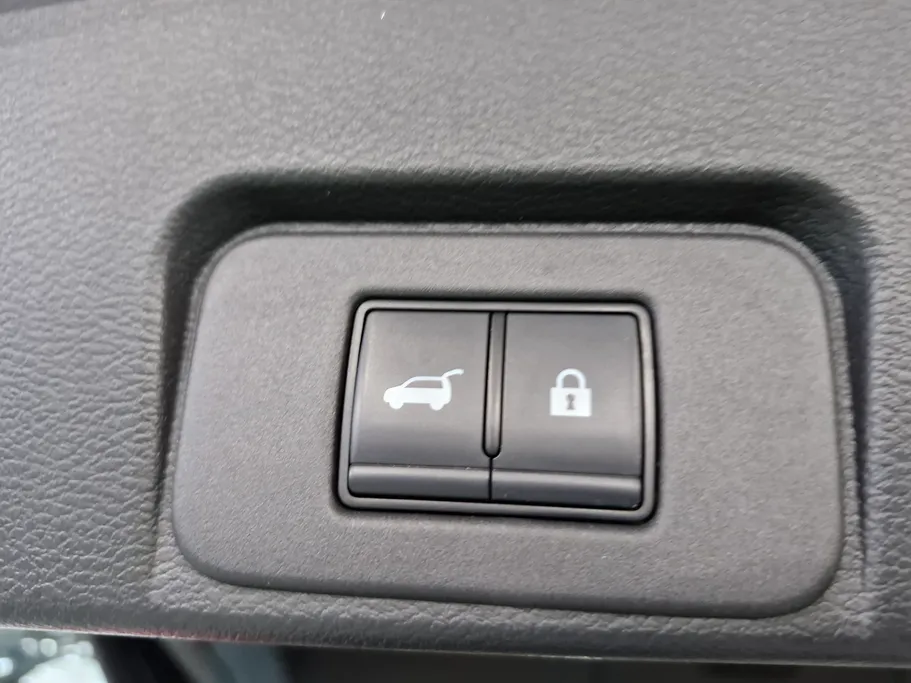 2024 Nissan Xtrail SL 