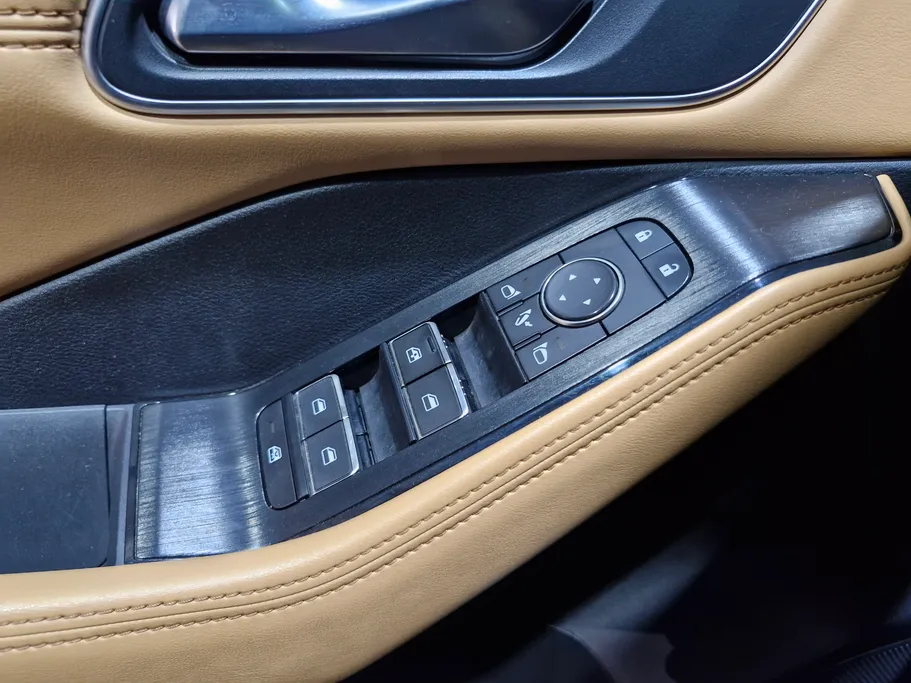 2024 Nissan Xtrail SL 