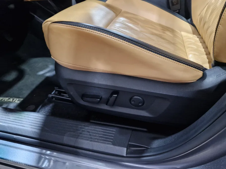 2024 Nissan Xtrail SL 