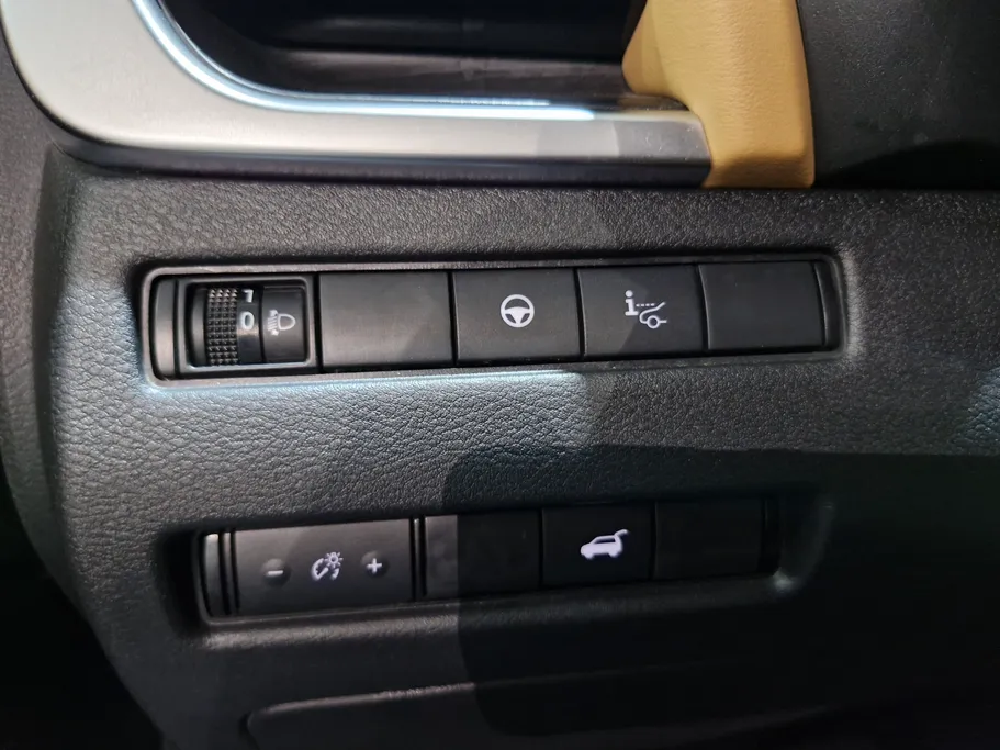 2024 Nissan Xtrail SL 