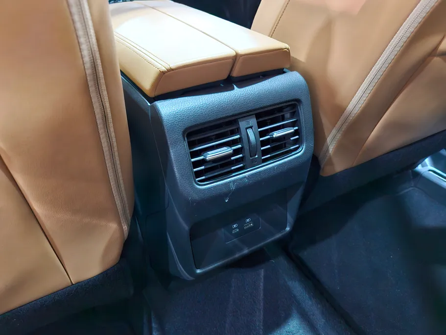 2024 Nissan Xtrail SL 