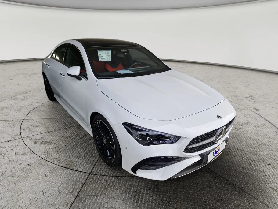 2025 Mercedes CLA 200 