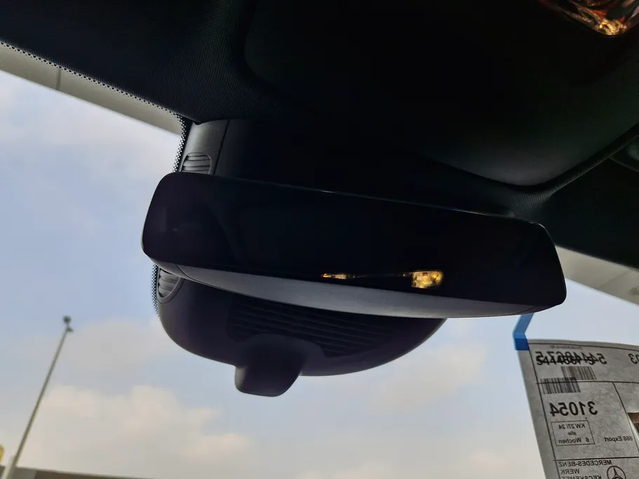 2025 Mercedes CLA 200 