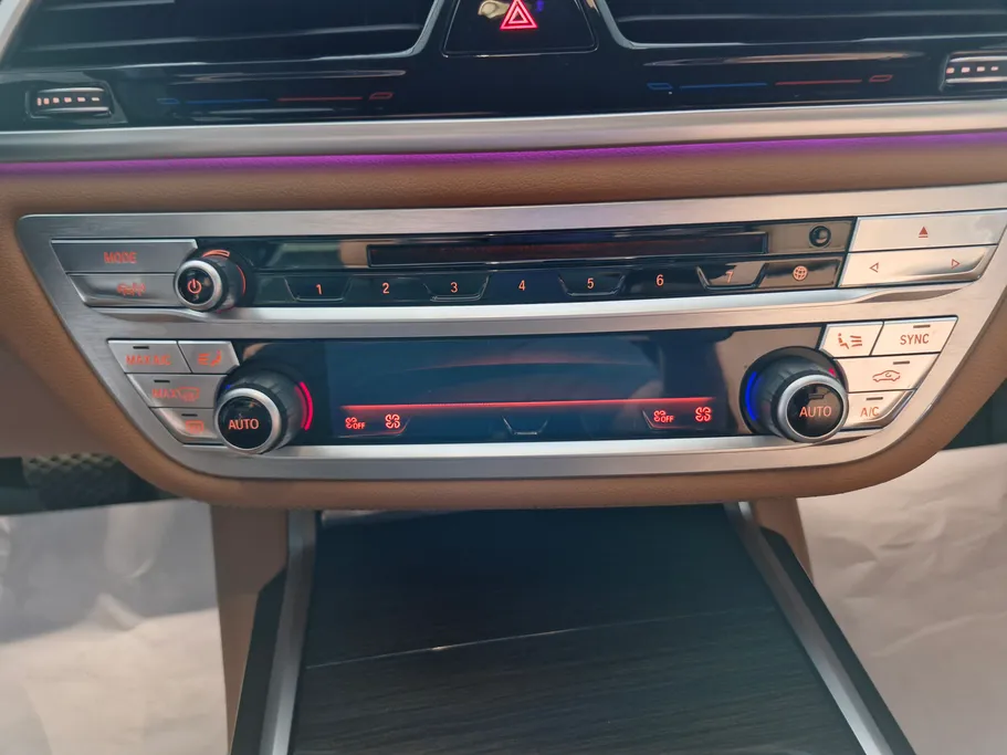 2018 BMW 7 Series 740Li 