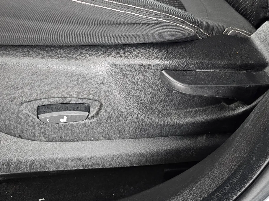 2023 Chevrolet Groove LT 