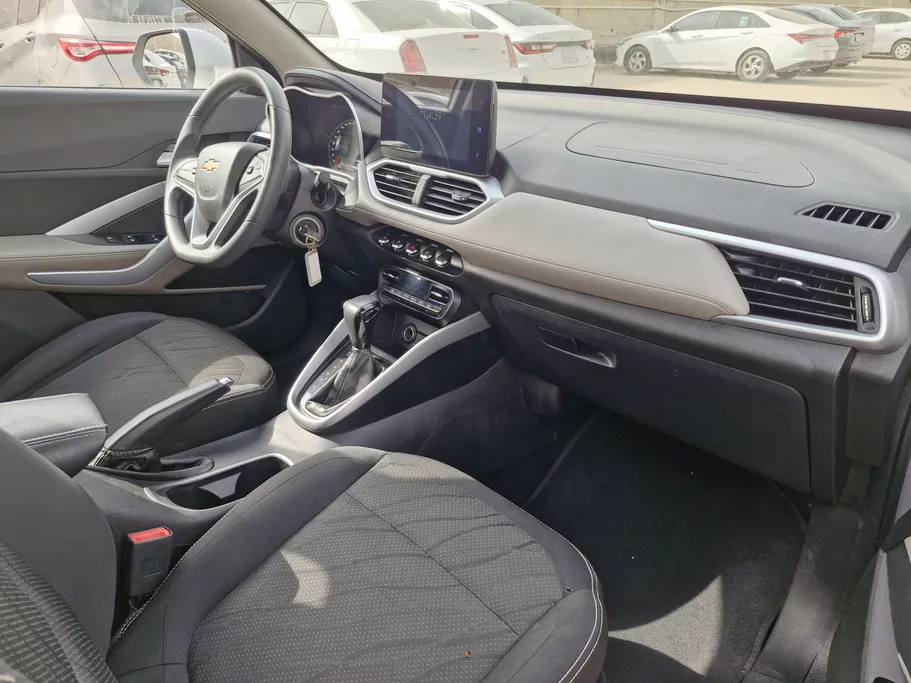 2023 Chevrolet Groove LT 