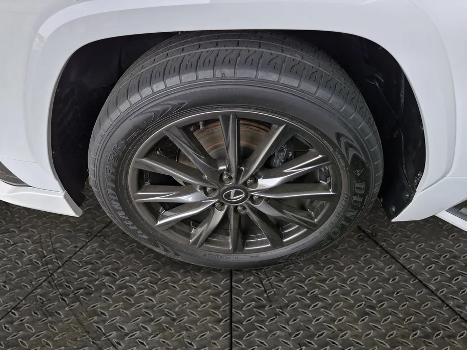 2025 Lexus LX 600 FF F-Sport 