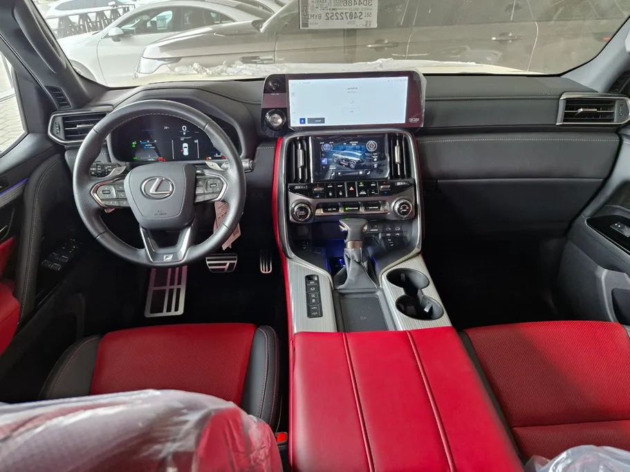 2025 Lexus LX 600 FF F-Sport 