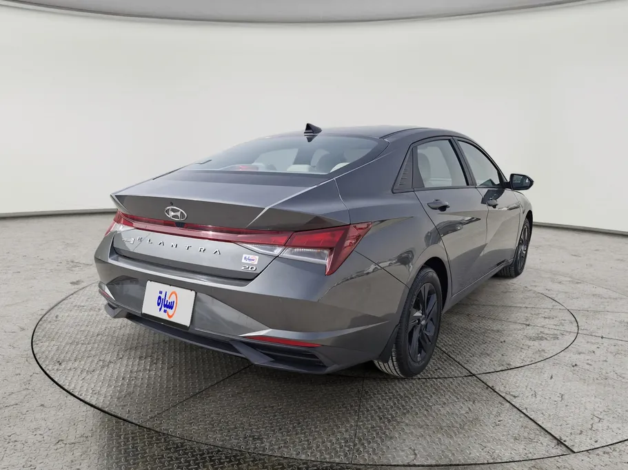 2023 Hyundai Elantra Smart 