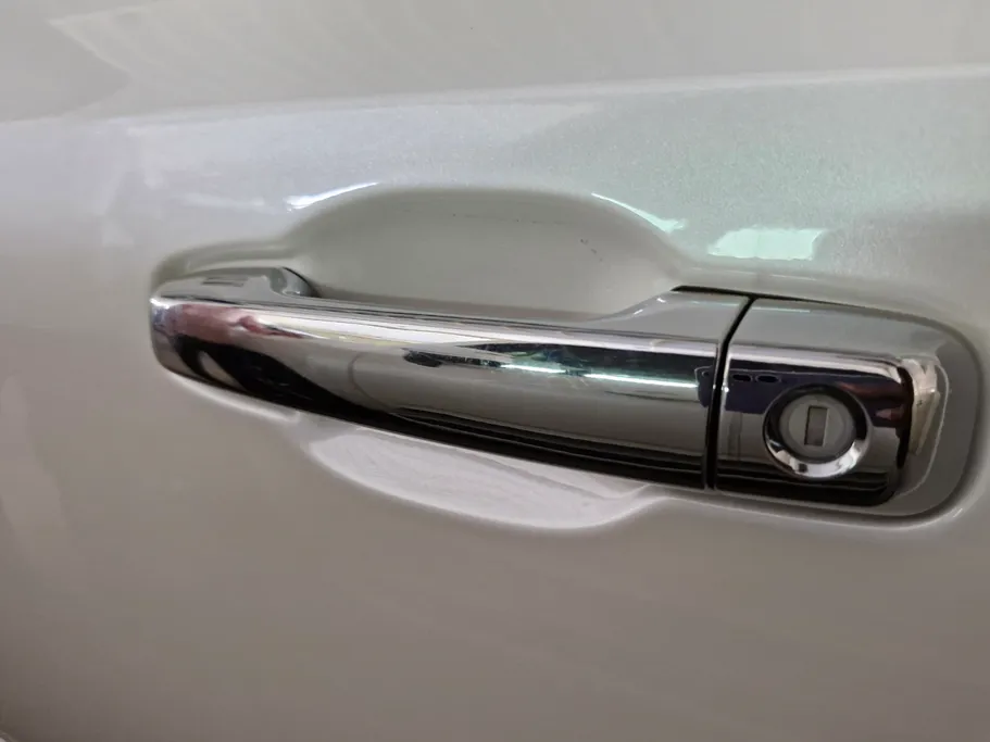 تويوتا لاندكروزر Grand Touring 2021 