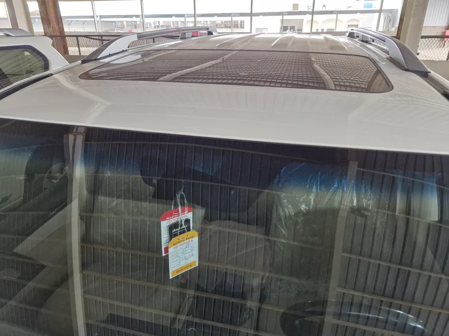 تويوتا لاندكروزر Grand Touring 2021 