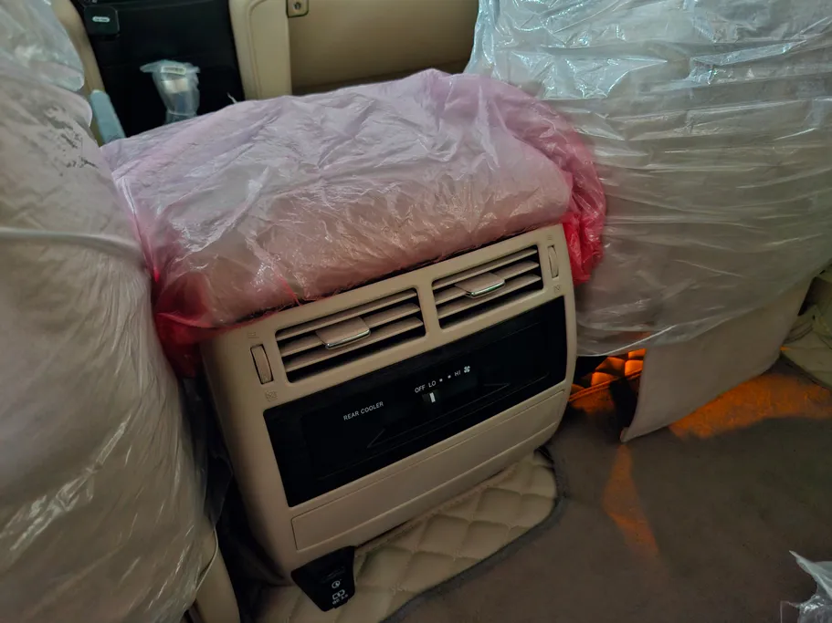 تويوتا لاندكروزر Grand Touring 2021 