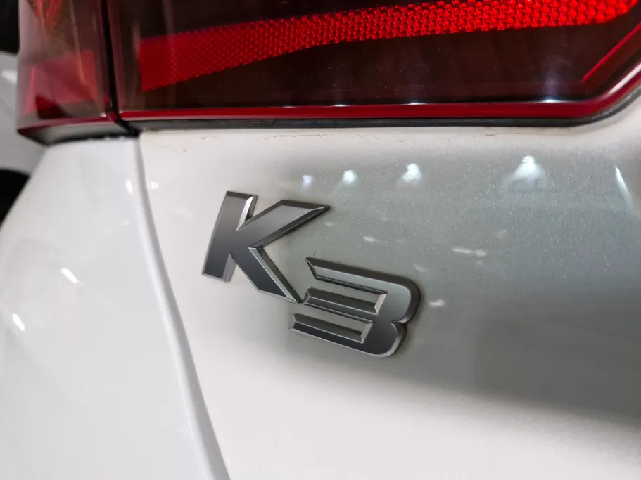 كيا K3 ال اكس 2022 