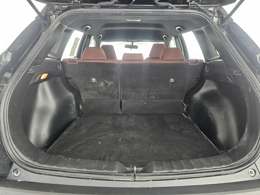 تويوتا كورولا كروس LE HEV 2021 