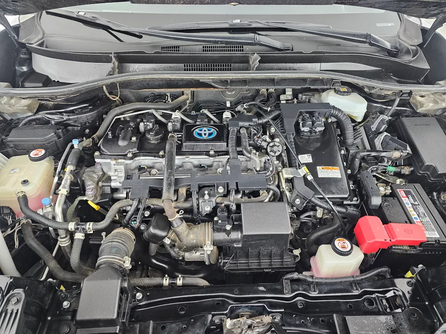 تويوتا كورولا كروس LE HEV 2021 