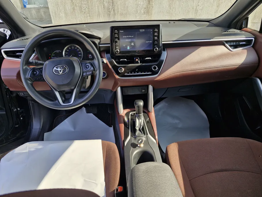 2021 Toyota Corolla Cross LE HEV 