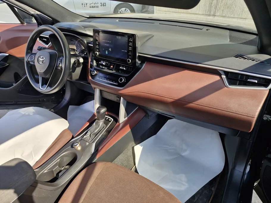 2021 Toyota Corolla Cross LE HEV 