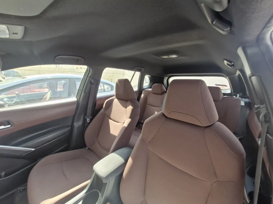 2021 Toyota Corolla Cross LE HEV 