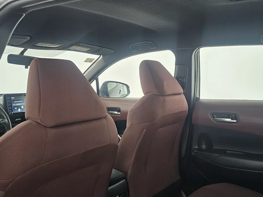 تويوتا كورولا كروس LE HEV 2021 