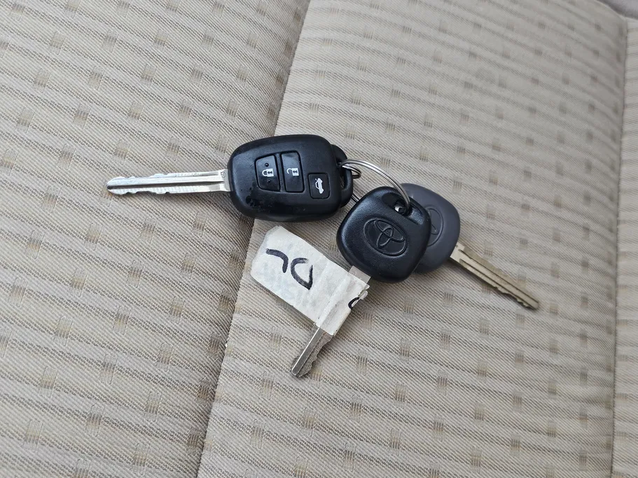 تويوتا يارس Y 2020 